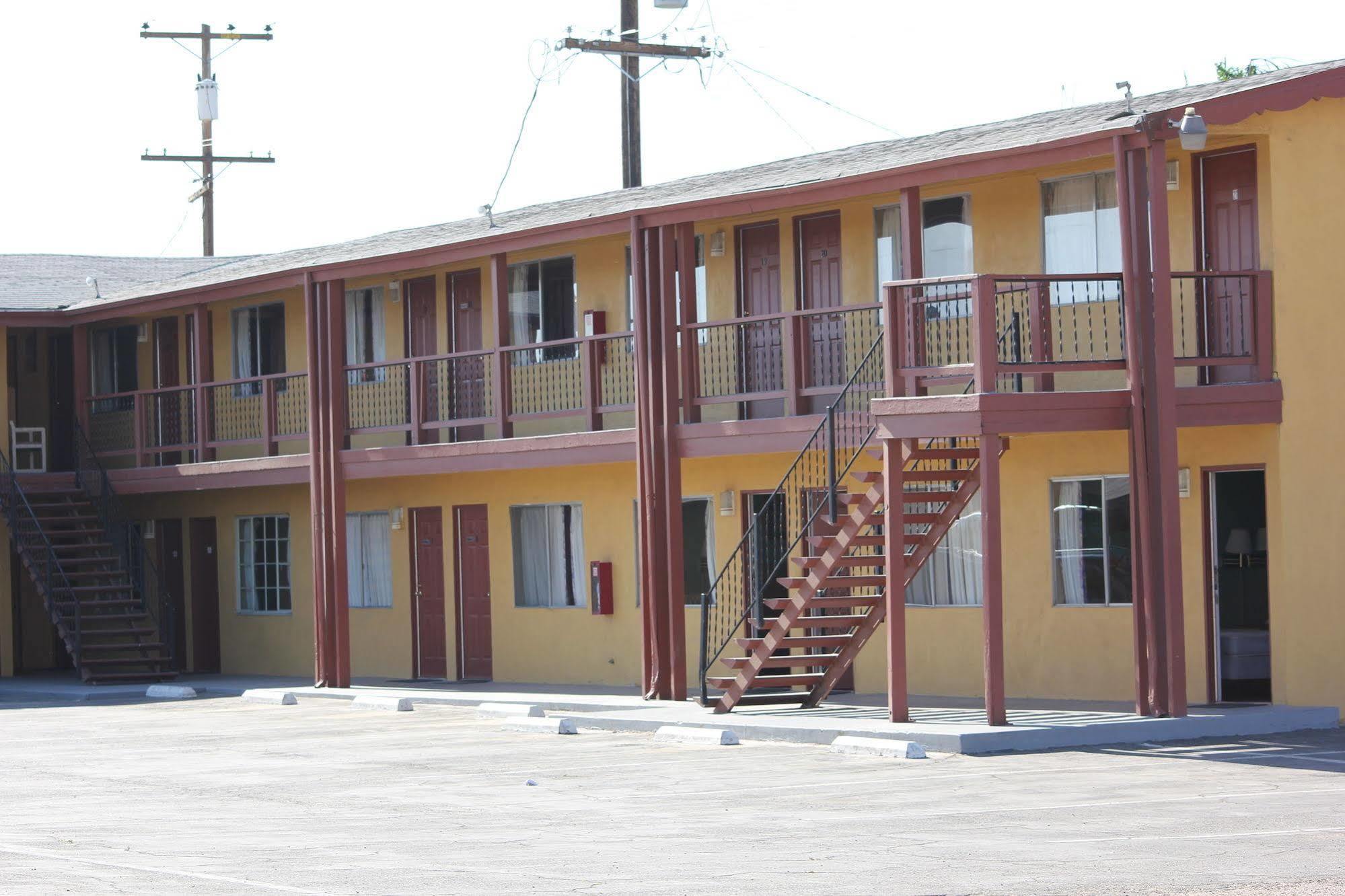 Cinderella Motel Wasco Экстерьер фото