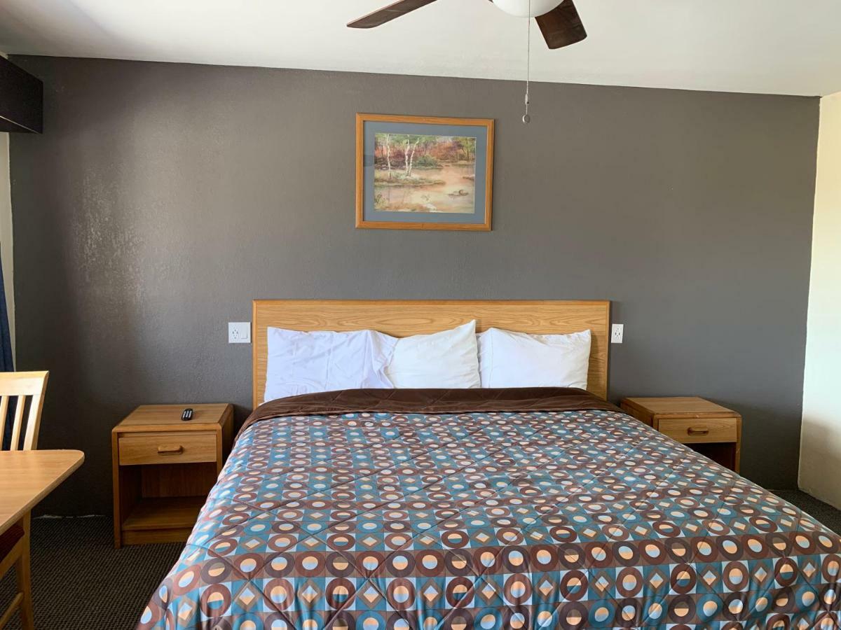 Cinderella Motel Wasco Экстерьер фото