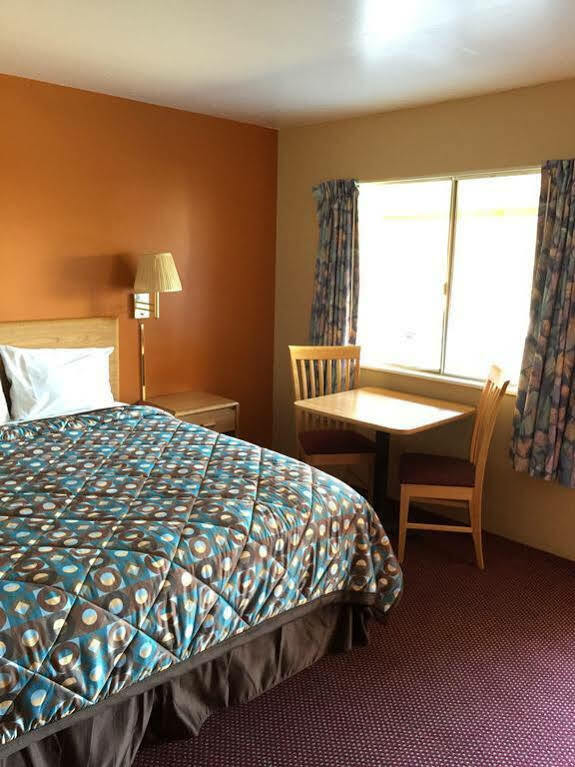 Cinderella Motel Wasco Экстерьер фото